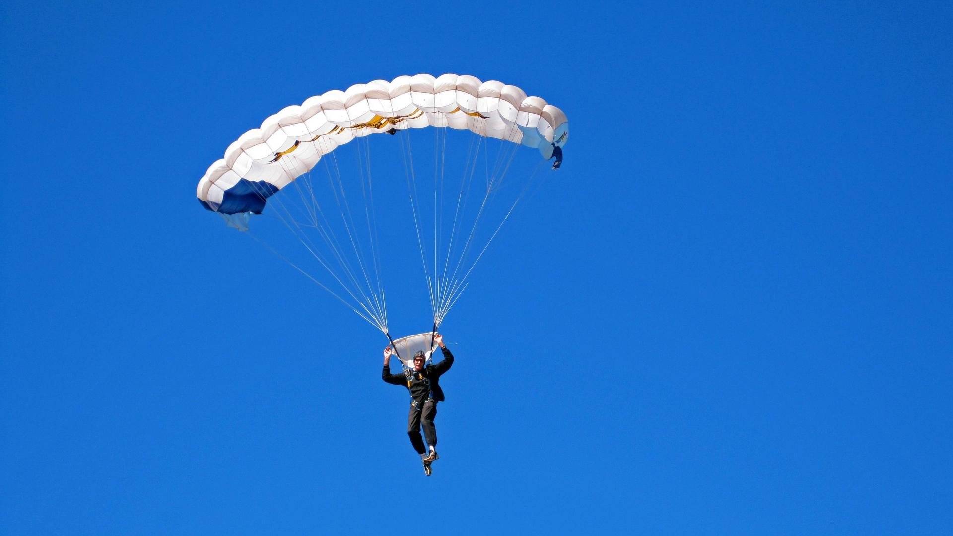 “亚戈·卡尔曼的突破性表现,助阿根廷美洲狮队重回顶级行列”